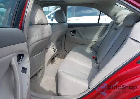 2009 Toyota Camry Hybrid z USA, uszkodzony, nr VIN 4T1BB46K79U107650